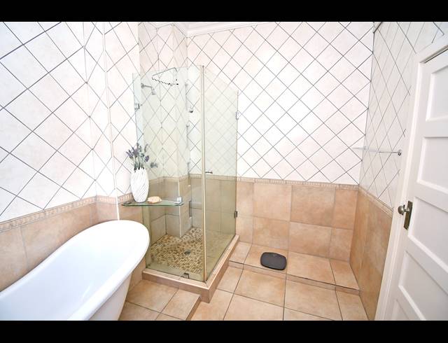 1 BEDROOM APARTMENT FOR SALE IN KILLARNEY